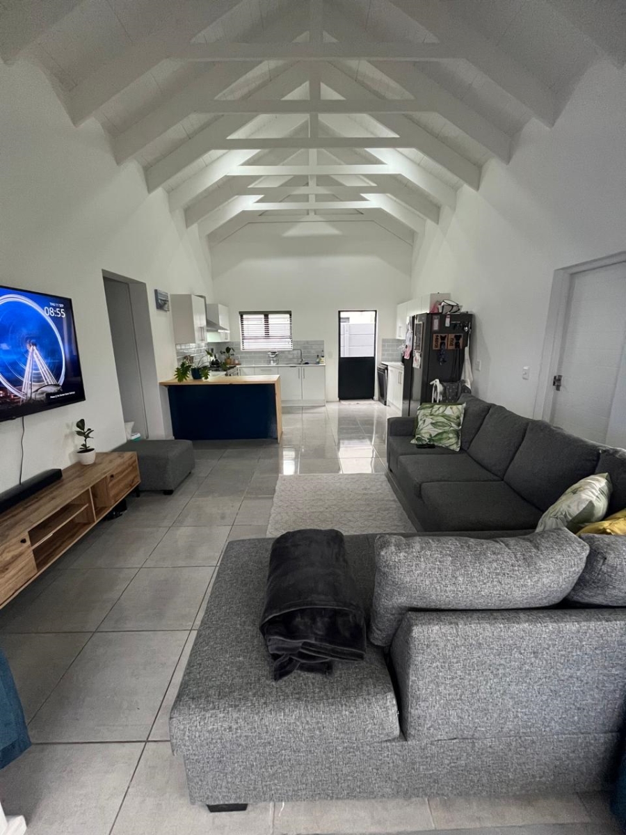 2 Bedroom Property for Sale in Anchorage Park Western Cape
